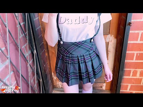 ❤️ ʻO ke kaikamahine kula e ʻū hohonu i kāna dick a hoʻopaʻa ʻia ma mua o nā papa. ☑ Russian porn iā mākou haw.pornoincest.ru ❌❤
